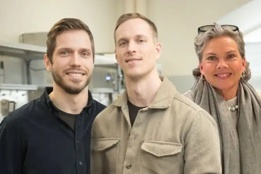 Andreas Kölling, COO och medgrundare, Cedrik Wiberg, grundare och vd på Rivus och Karin Edström på Turbine Capital. Foto: pressbild.
