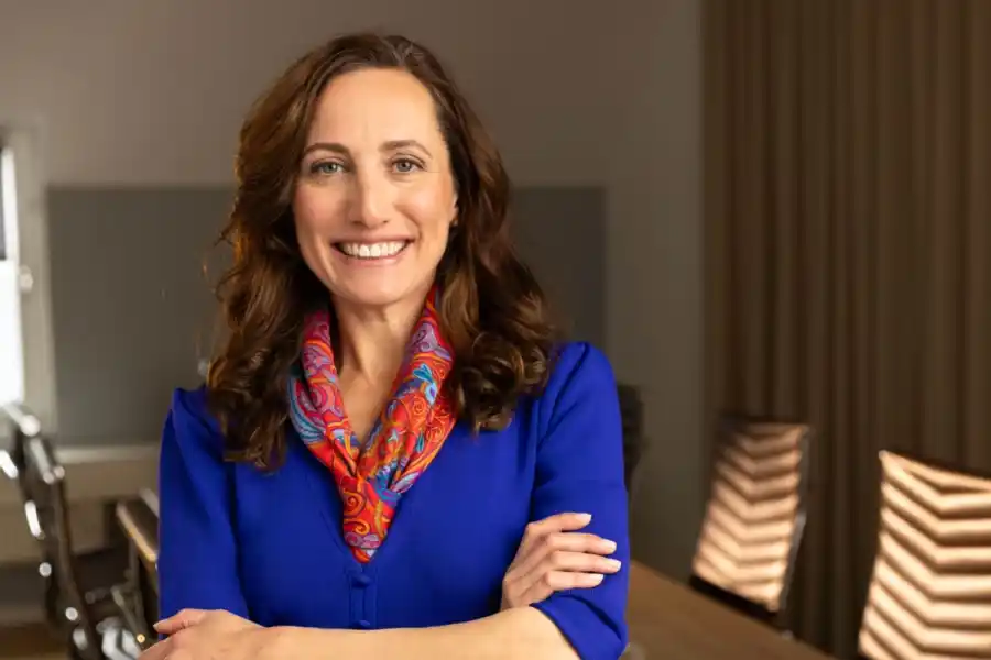 Emily Bolon, Blykalla. Foto: Pressbild.