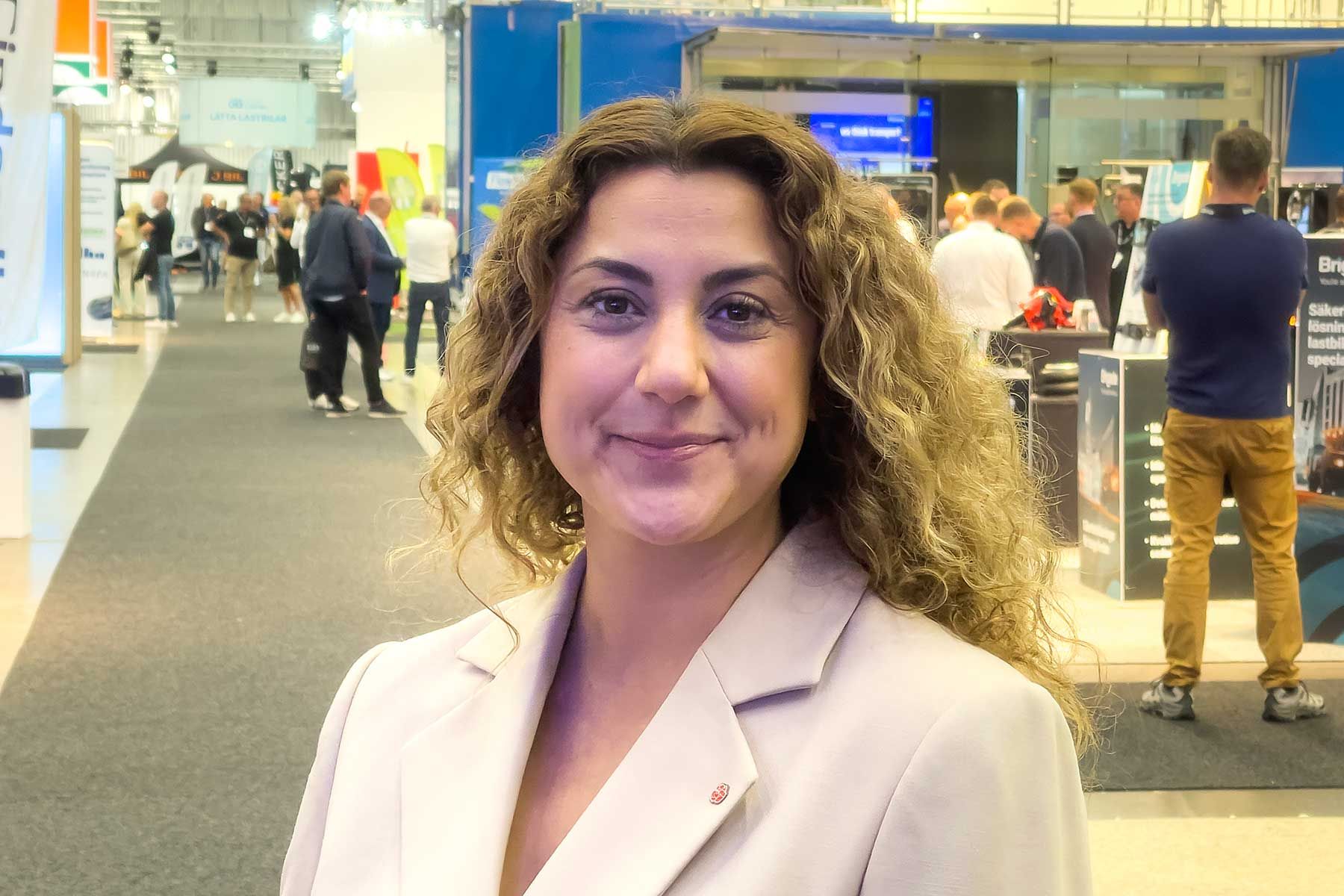 Aylin Nouri, trafikpolitisk talesperson för Socialdemokraterna. Foto: Esbjörn Guwallius