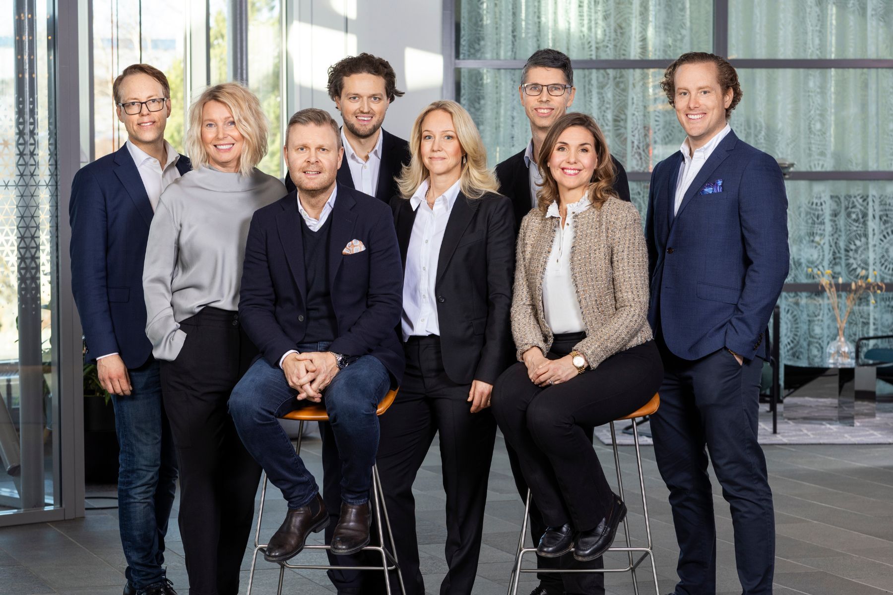 Raymonds ledningsgrupp. Lina Jeverstam, vd, i mitten. Foto: Raymond.