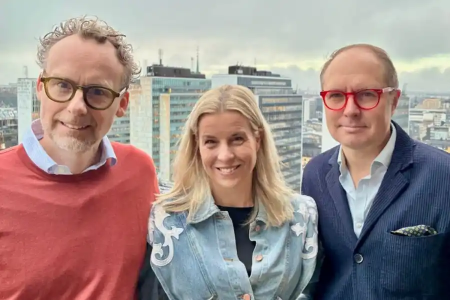 Tom Roald Billgren, Malin Knave och Erik Zsiga är Trio taskforce. Foto: Pressbild.