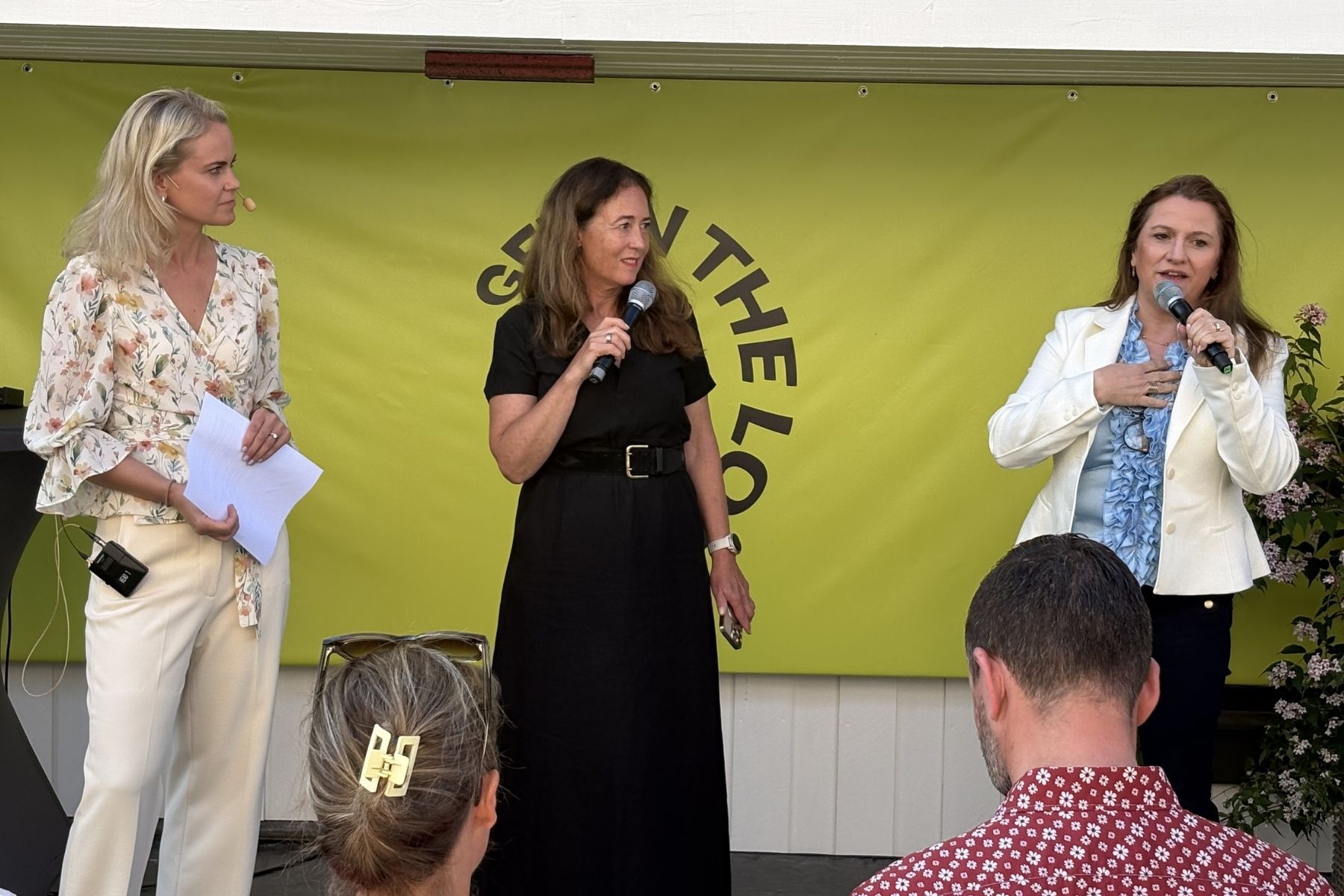 Camilla Bergman, chefredaktör på Impact Loop, Marie Wall, policyexpert inom deeptech på EU-kommissionen och Klementina Österberg, vd på GU Ventures. Foto: Impact Loop.