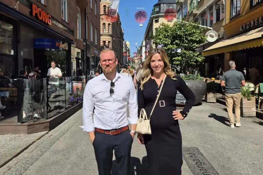 Anders Billing och Sara Rasmussen. Foto: Pressbild