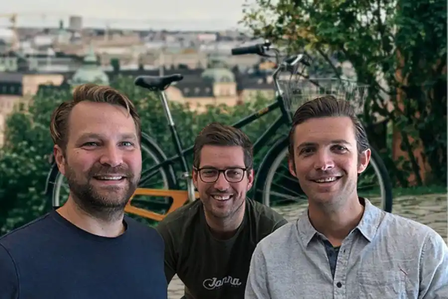 Erik Klerelid, Martin Sjögren och Fredrik Karlberg, grundare av Jonna Bike. Foto: Press.