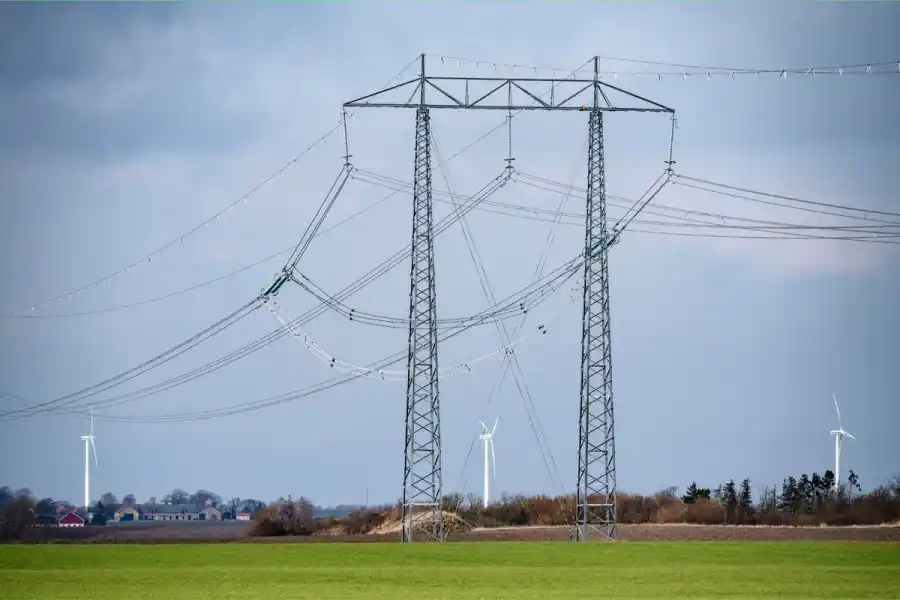 Ett allvarligt hot ska ha riktats mot någon typ av nordisk energiinfrastruktur. Foto: TT.
