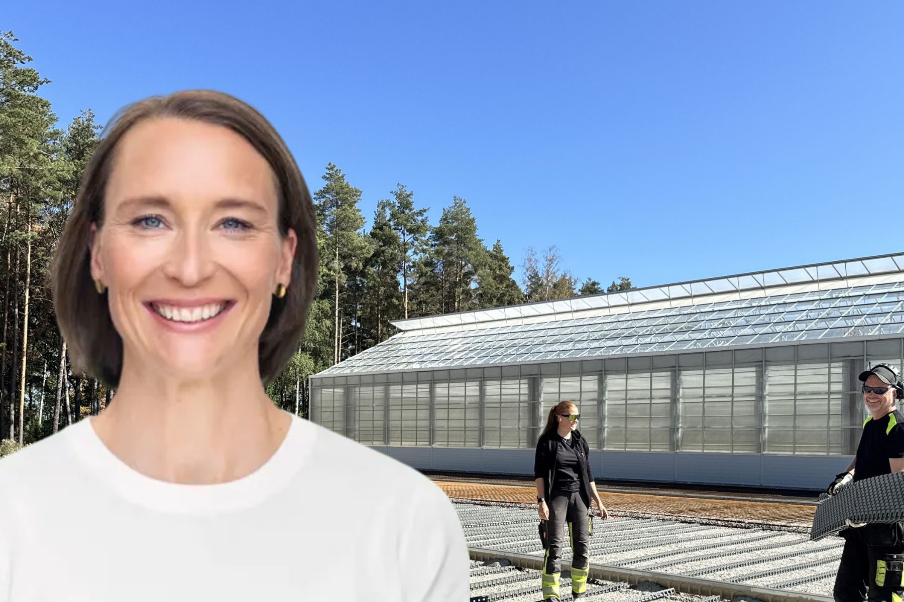 Kristin Orrestig och det nya växthusbygget. Foto: pressbilder.