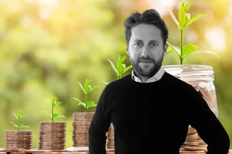 Manfred von Richthofen, investerare på Almi Invest Greentech. Foto: Pressbild/Canva (montage).