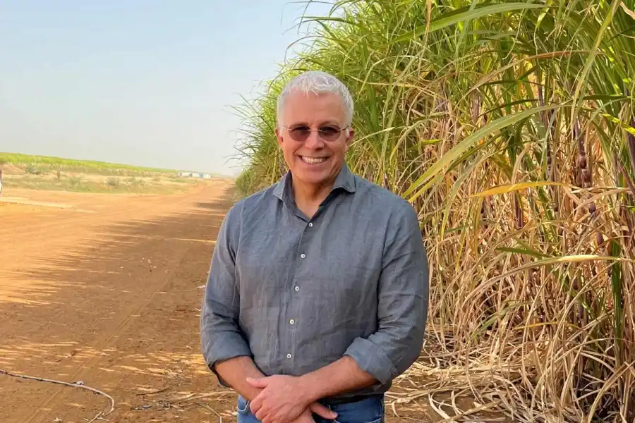 Peder Dagsánth tror på gräsets potential som biobränsle. Foto: Jord.