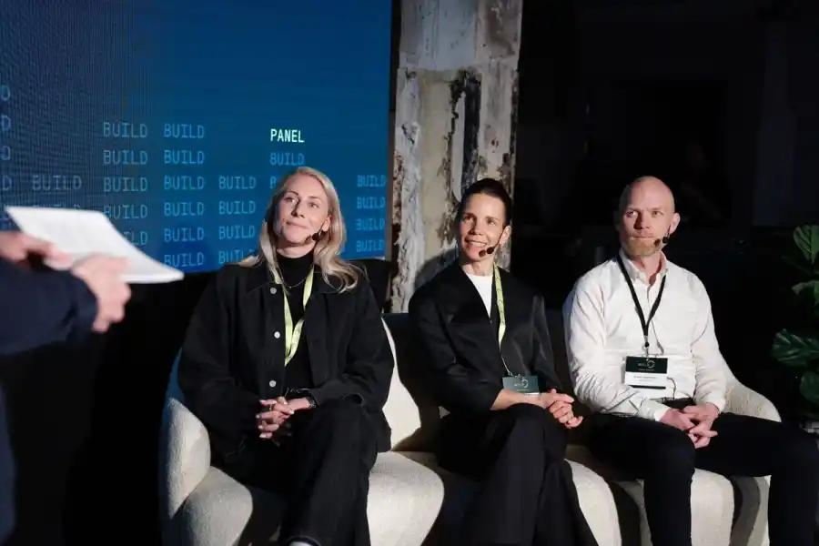 Anna Adlarson, Maria Rosendahl och David Sätterman intervjuades av Jonas Bergqvist. Foto: John Resborn.