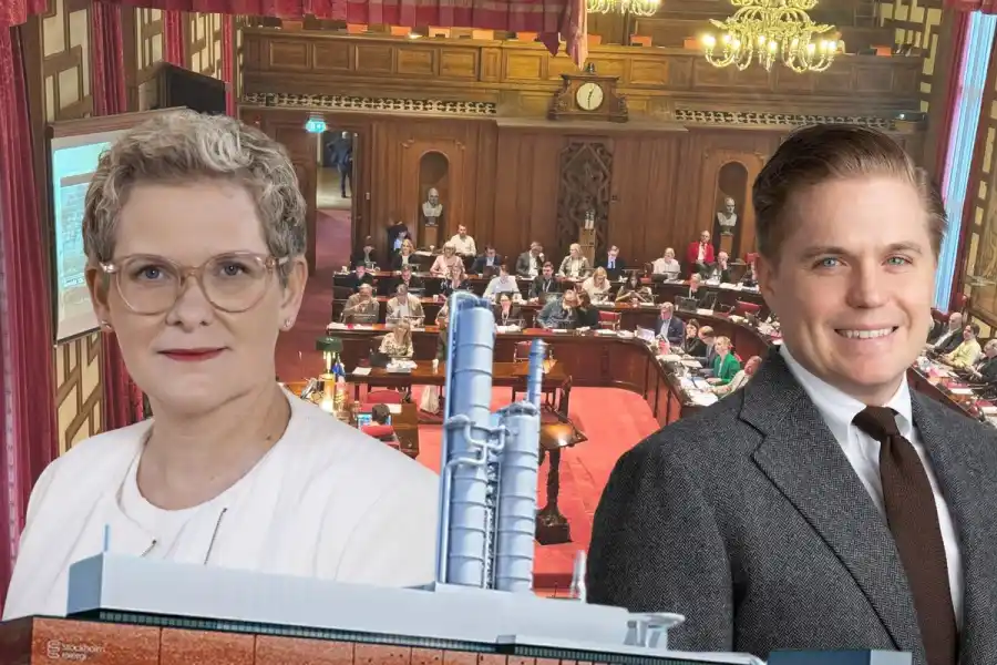 Stockholms stads finansborgarråd Karin Wanngård (S) och Per Rosencrantz (M), i Stockhoms kommunfullmäktige. Foto: Andreas Jennische / pressbilder (montage).