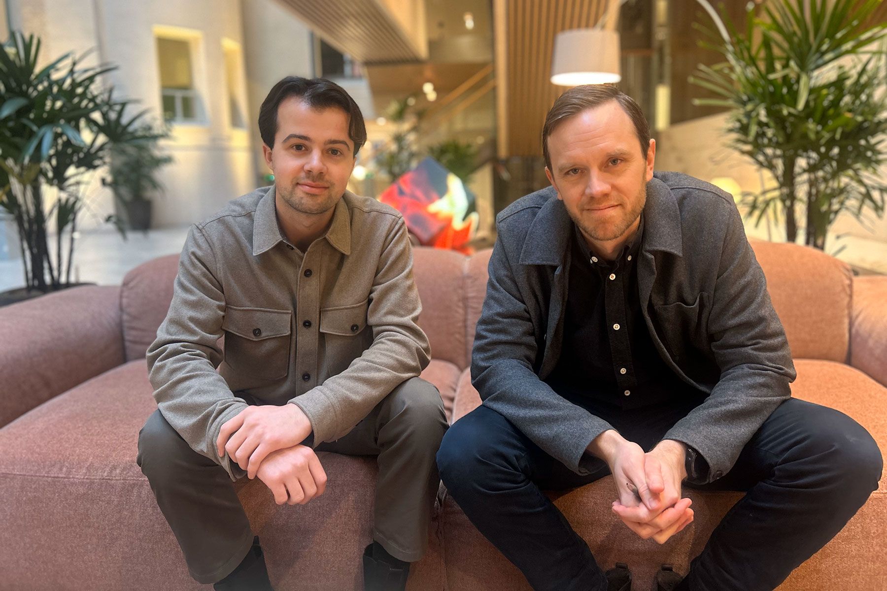 Maxime Leroux, ny vd, och Einar Bodström, grundare och avgående vd. Foto: Christian von Essen.