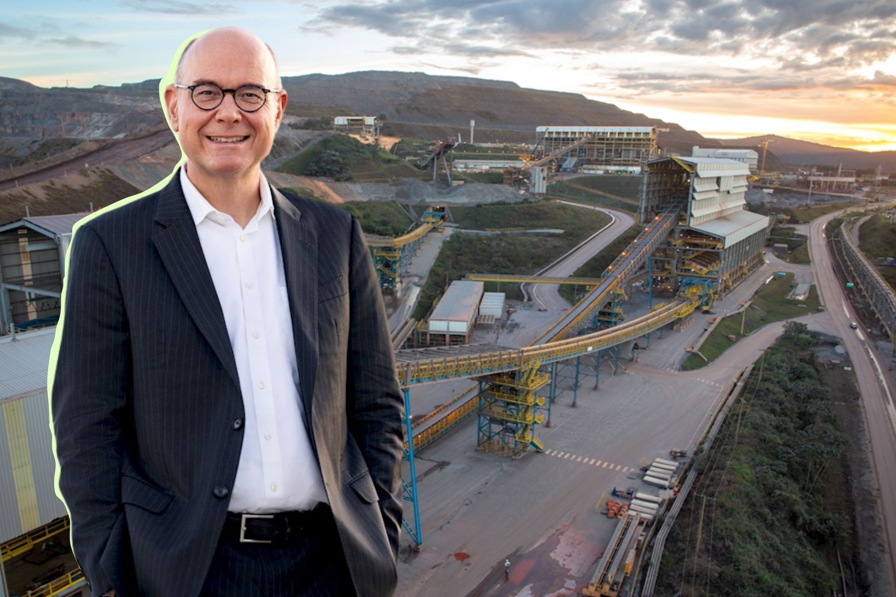 Joachim Braun, chef för ABB:s division Process Industries, framför en anläggning för järnmalmsbearbetning i Brasilien. Foto: pressbilder (montage)