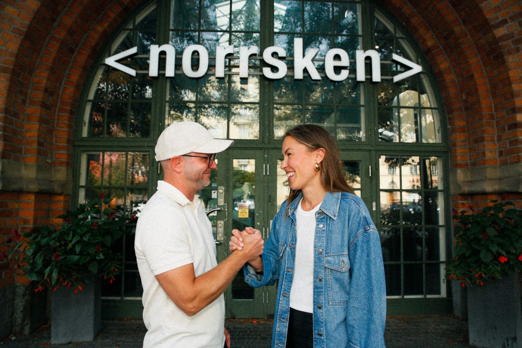 Richard Eklund och Anna Engman på Engrat vid Norrsken, vars accelerator-program de är en del av. Foto: pressbild.