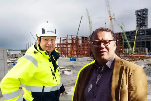 Henrik Henriksson, vd på Stegra och Ossi Pesämaa, biträdande professor i Luleå. Foto: TT/Pressbild (montage).