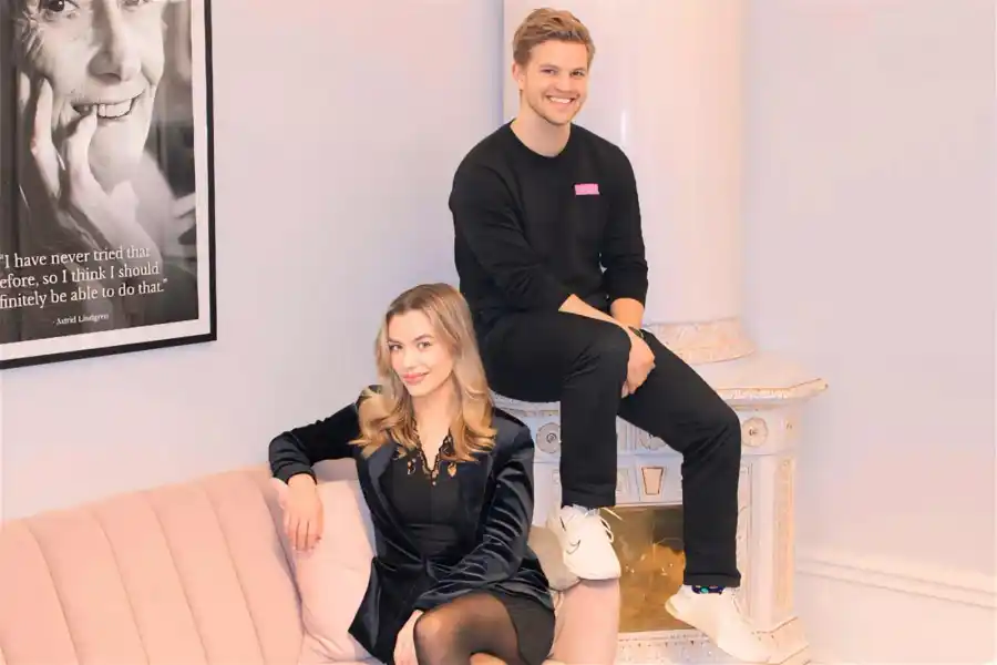 Julia Wrede och Hjalmar Ståhlberg Nordegren. Foto: Karma.