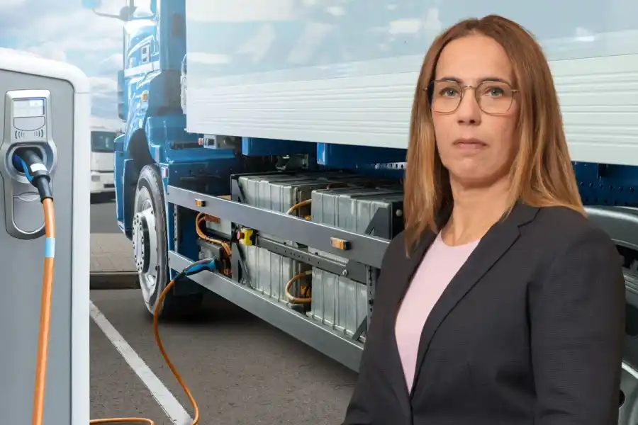 Lena Kling, avdelningschef på Energimyndigheten. Foto: Pål Allan / Canva (montage).