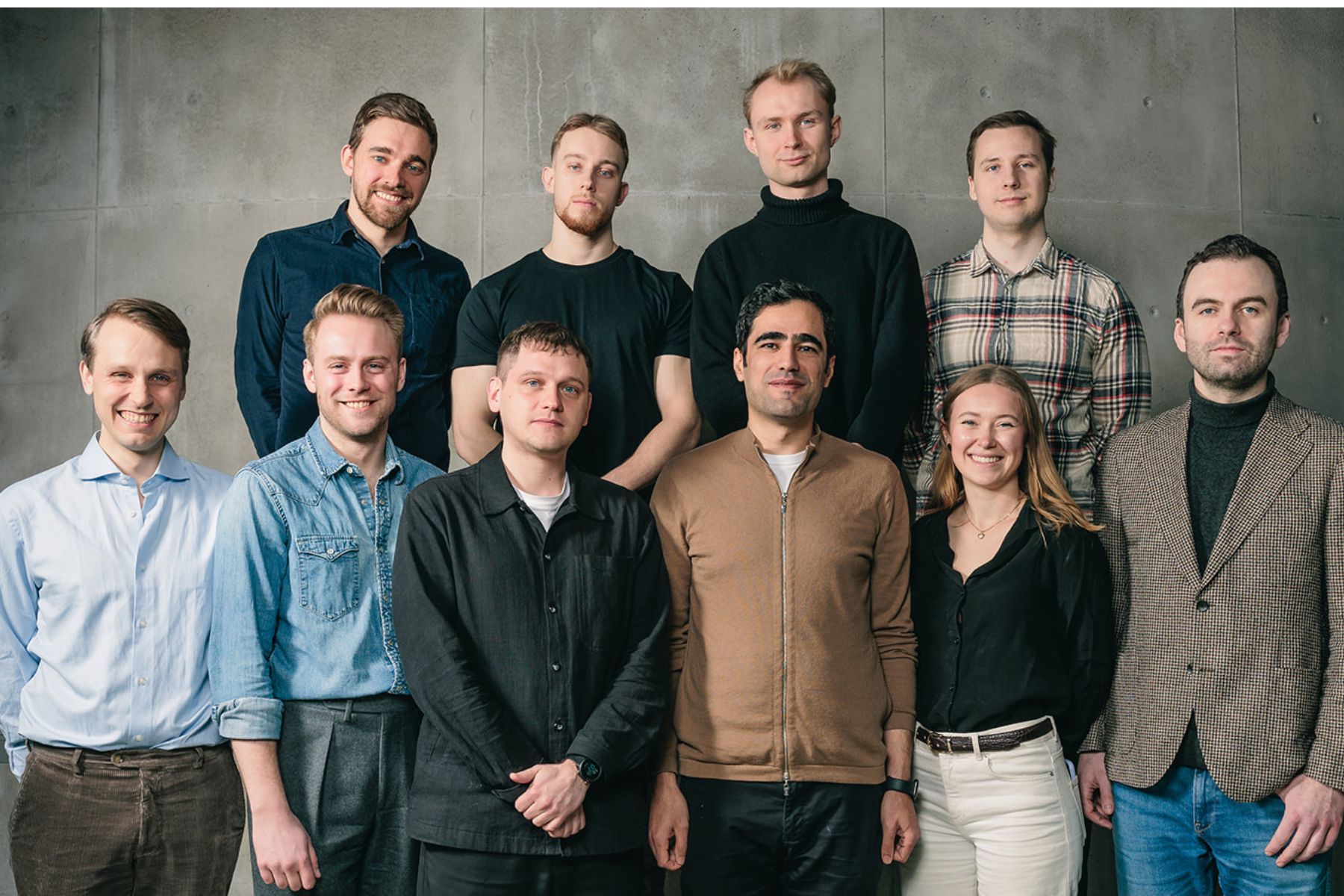 Eneryields team. Johan Rådemar, COO och Ebrahim Balouji, vd i mitten främre raden. Karl Bäckström, CTO, längst till höger.