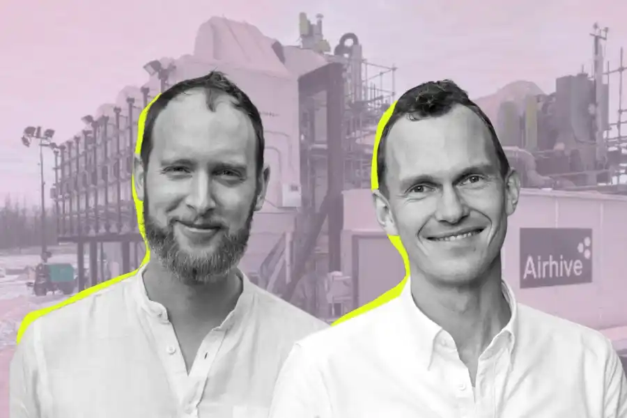 Rory Brown, CEO and co-founder of Airhive (left) and Reinier Zoomers, CEO of Carbyon. Press photos/Impact Loop design