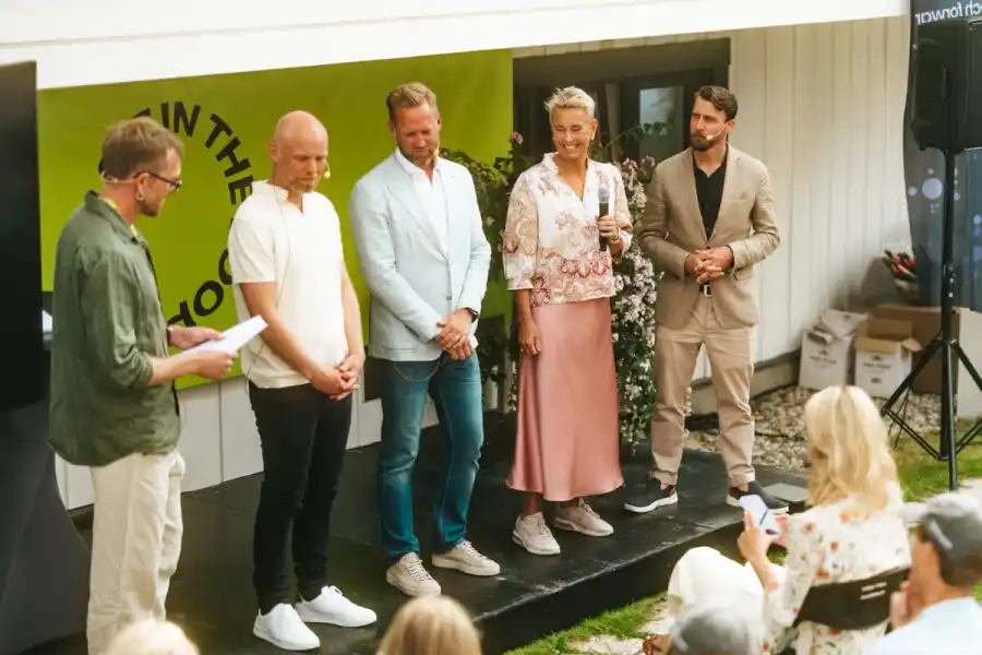 Andreas Jennische (Loop), David Sätterman (1komma5), Christian Byhmer (Byhmgard), Jessica Krook (Eon) och Oskar Kvarnström (Teknikföretagen). Foto: Karin Boo.
