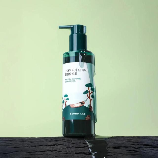 Pine Cica Deep Pore Cleansing Oil 200ml
