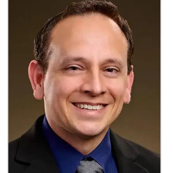 Profile Photo of Erik Valenti, MD