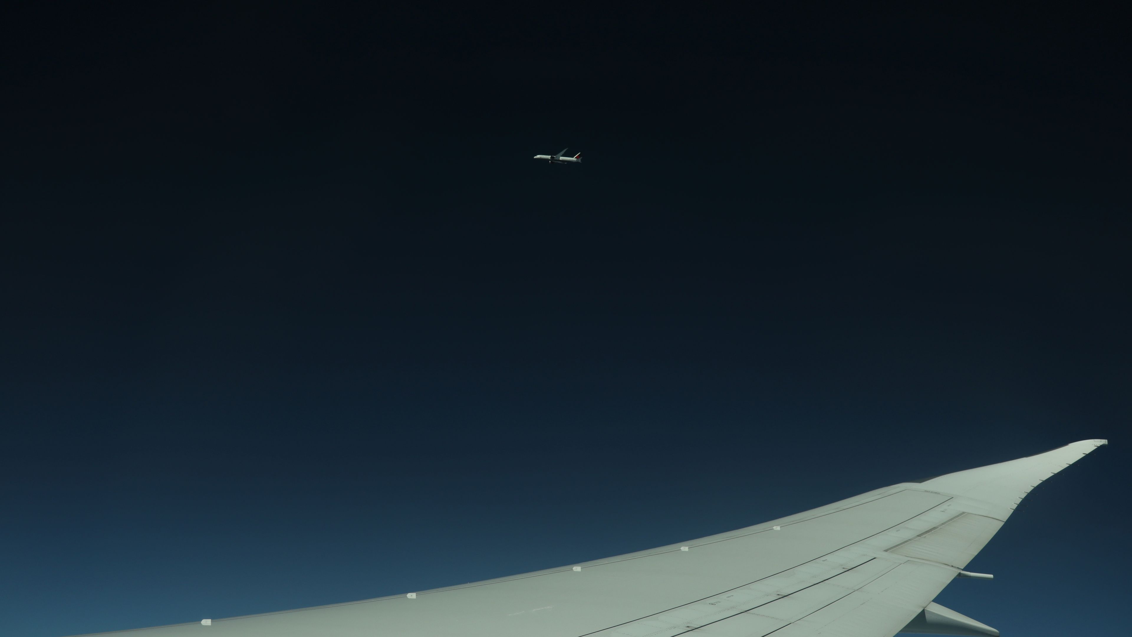 Plane seen from a plane