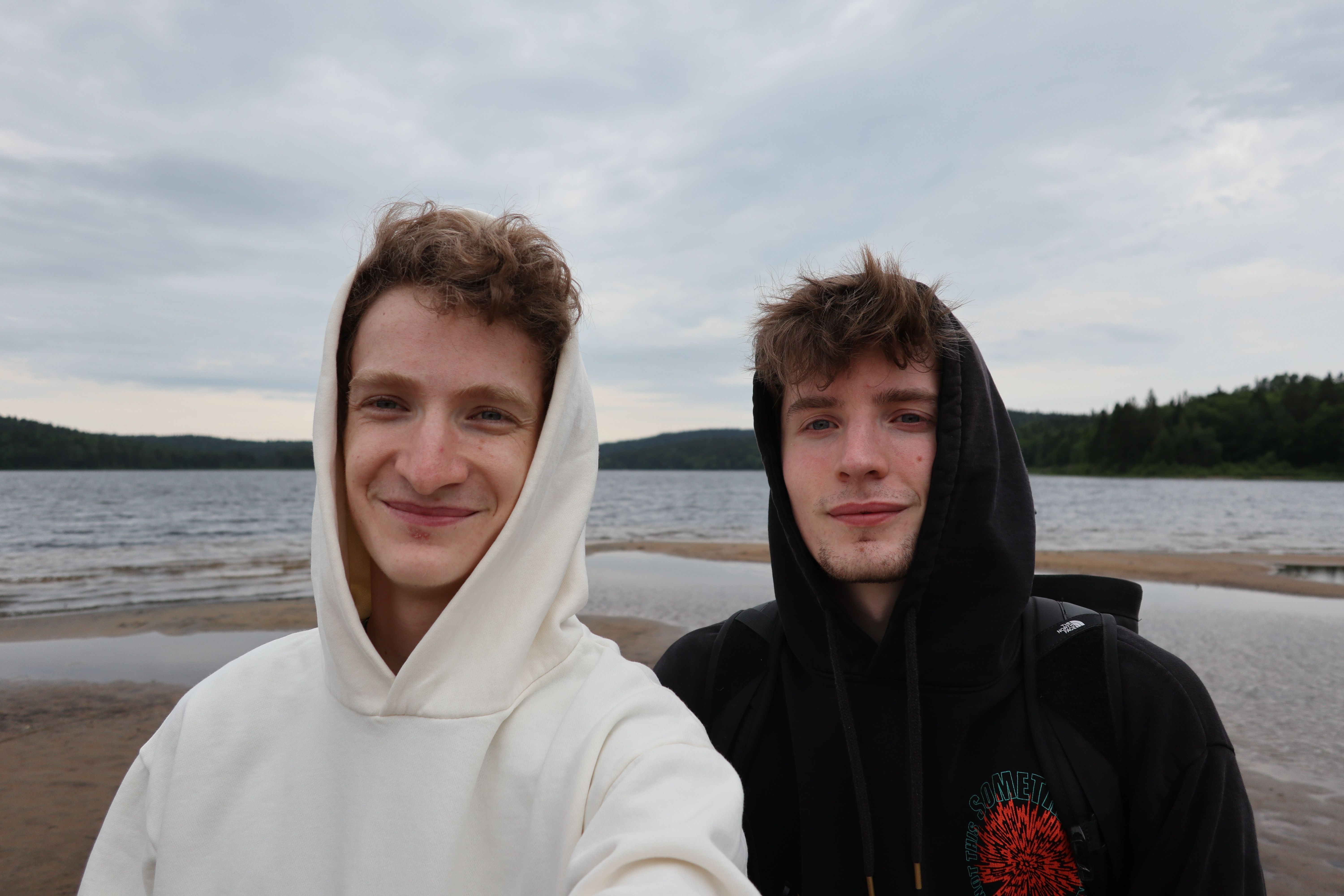 Thomas & Yoan chilling out