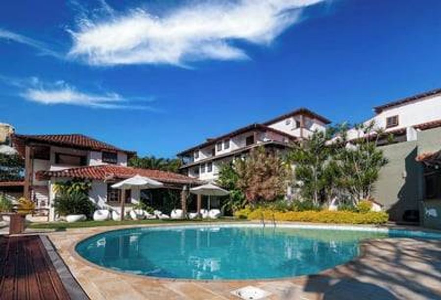 Piscina y jardines del Arambaré Búzios Hotel