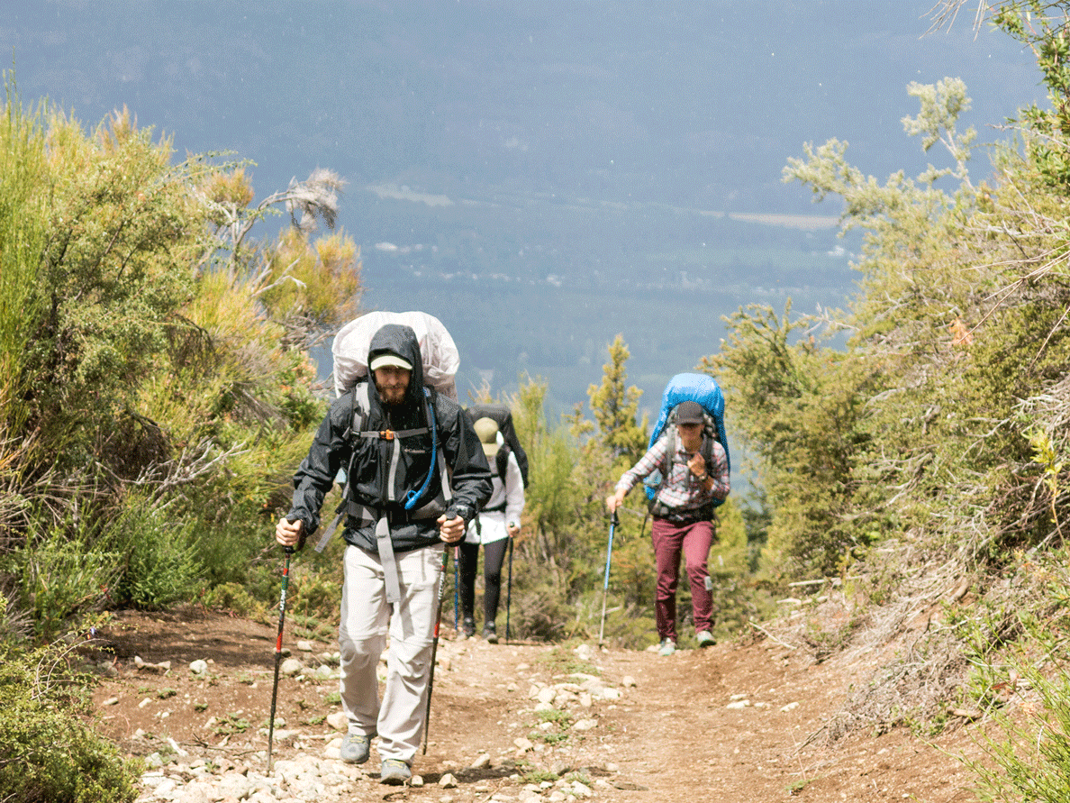 Trekking Refugios de El Bolsón y C° Hielo Azul - Febrero 2022 | Salida 89