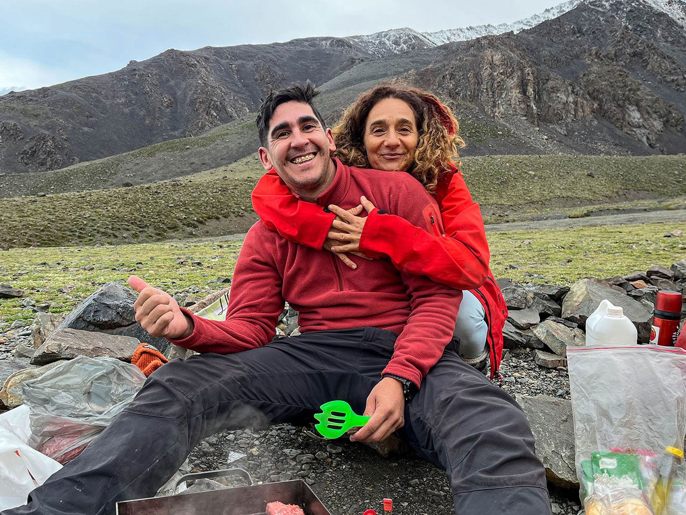 Expedición Cerro Vallecitos (5.468 msnm): Tu Entrada a la Alta Montaña