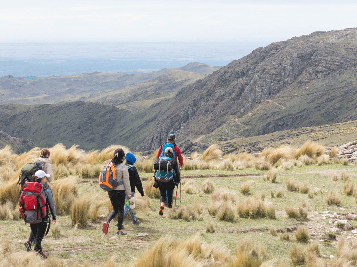 Trekking a Pueblo Escondido y Cerro Áspero - Noviembre 2021 | Salida 75