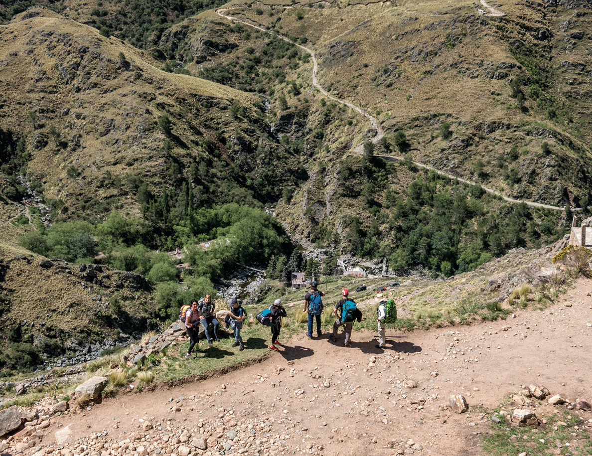 Trekking a Pueblo Escondido y Cerro Áspero - Noviembre 2021 | Salida 75