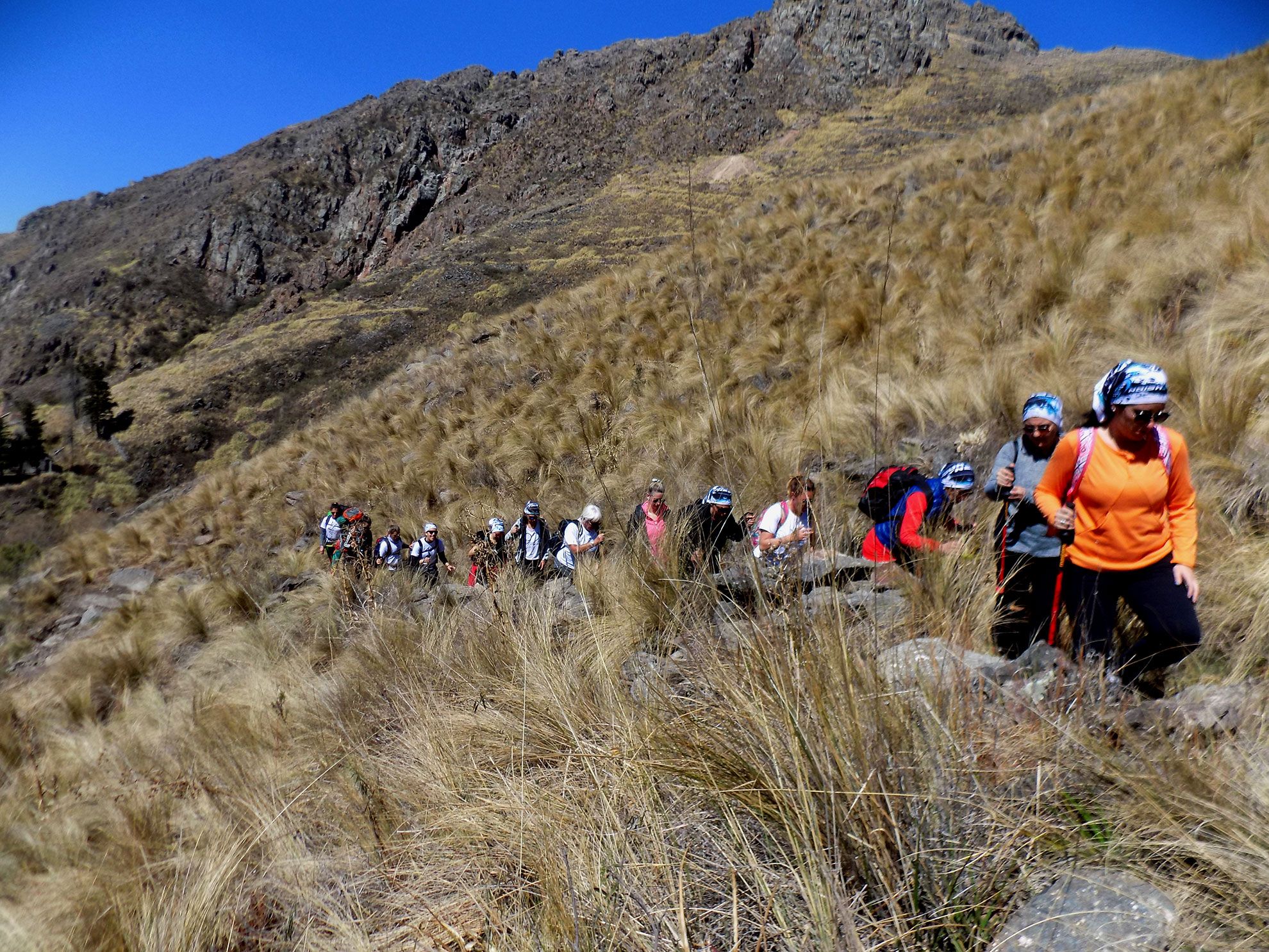Cerro Áspero y Pueblo Escondido - Septiembre 2019 | Salida 28