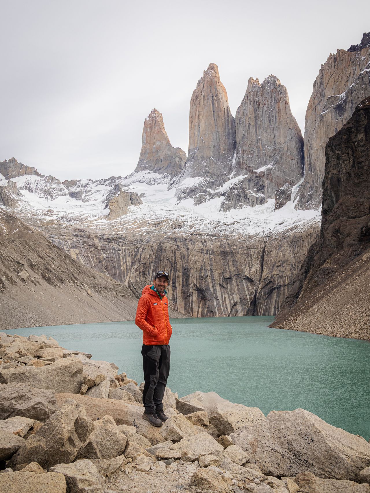 Torres del Paine con Mons