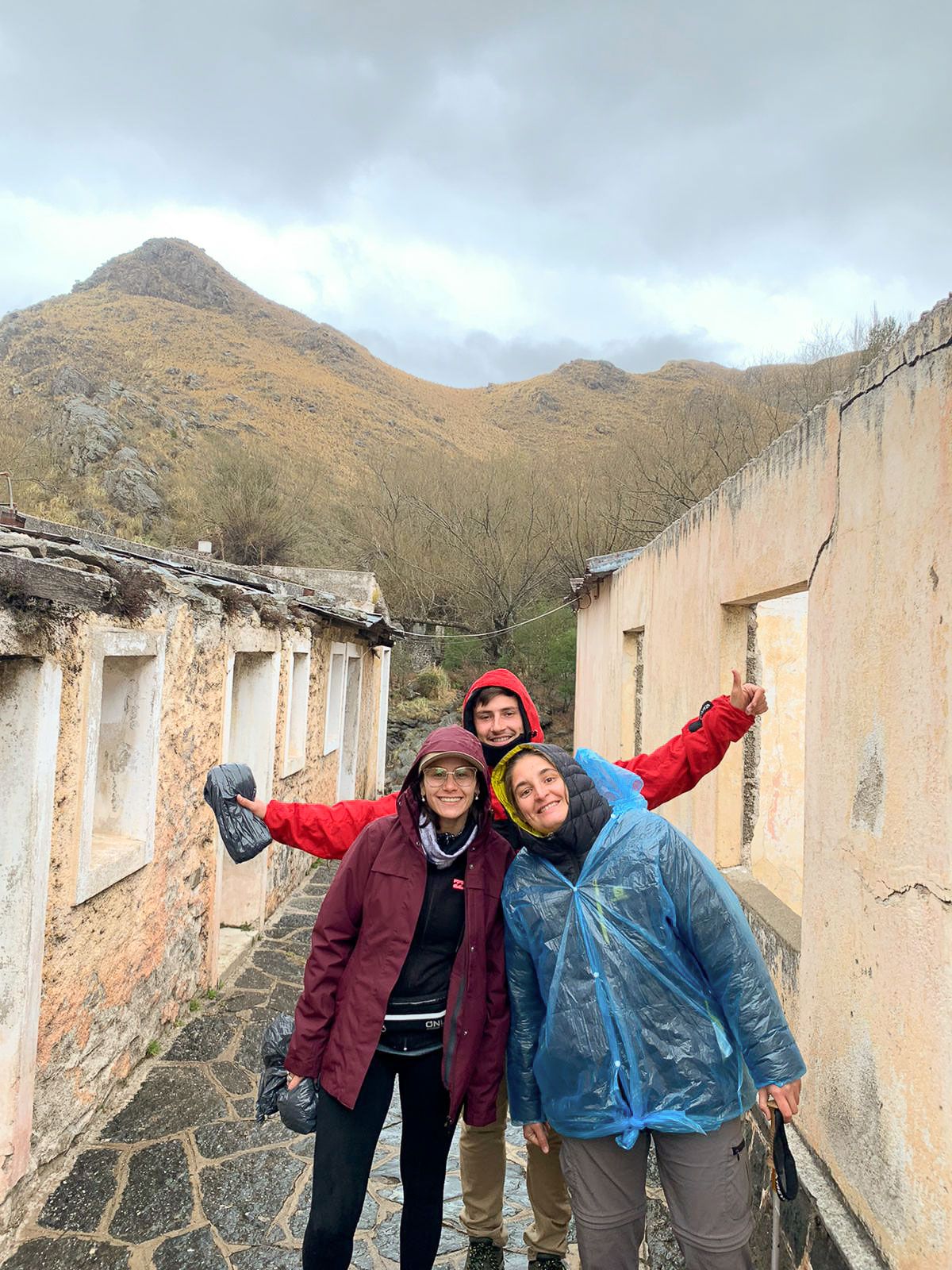 Trekking al Pueblo Escondido y Cerro Áspero - Movement Salud - Septiembre 2022 | Salida 104