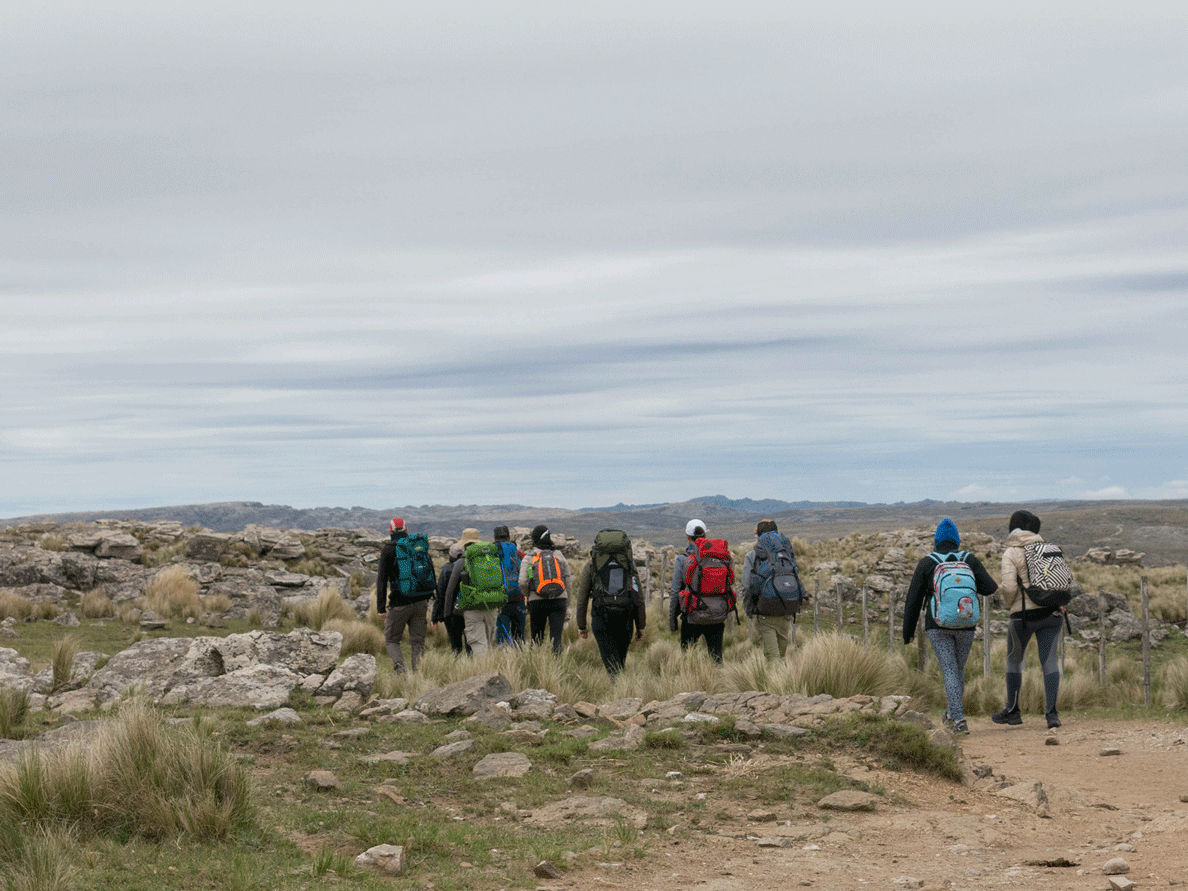 Trekking a Pueblo Escondido y Cerro Áspero - Noviembre 2021 | Salida 75