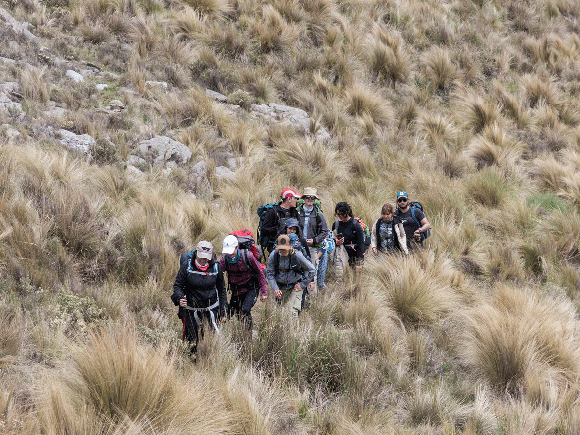 Trekking a Pueblo Escondido y Cerro Áspero - Noviembre 2021 | Salida 75