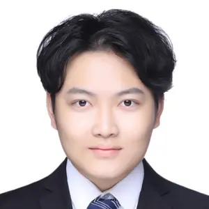 Yukun Shi