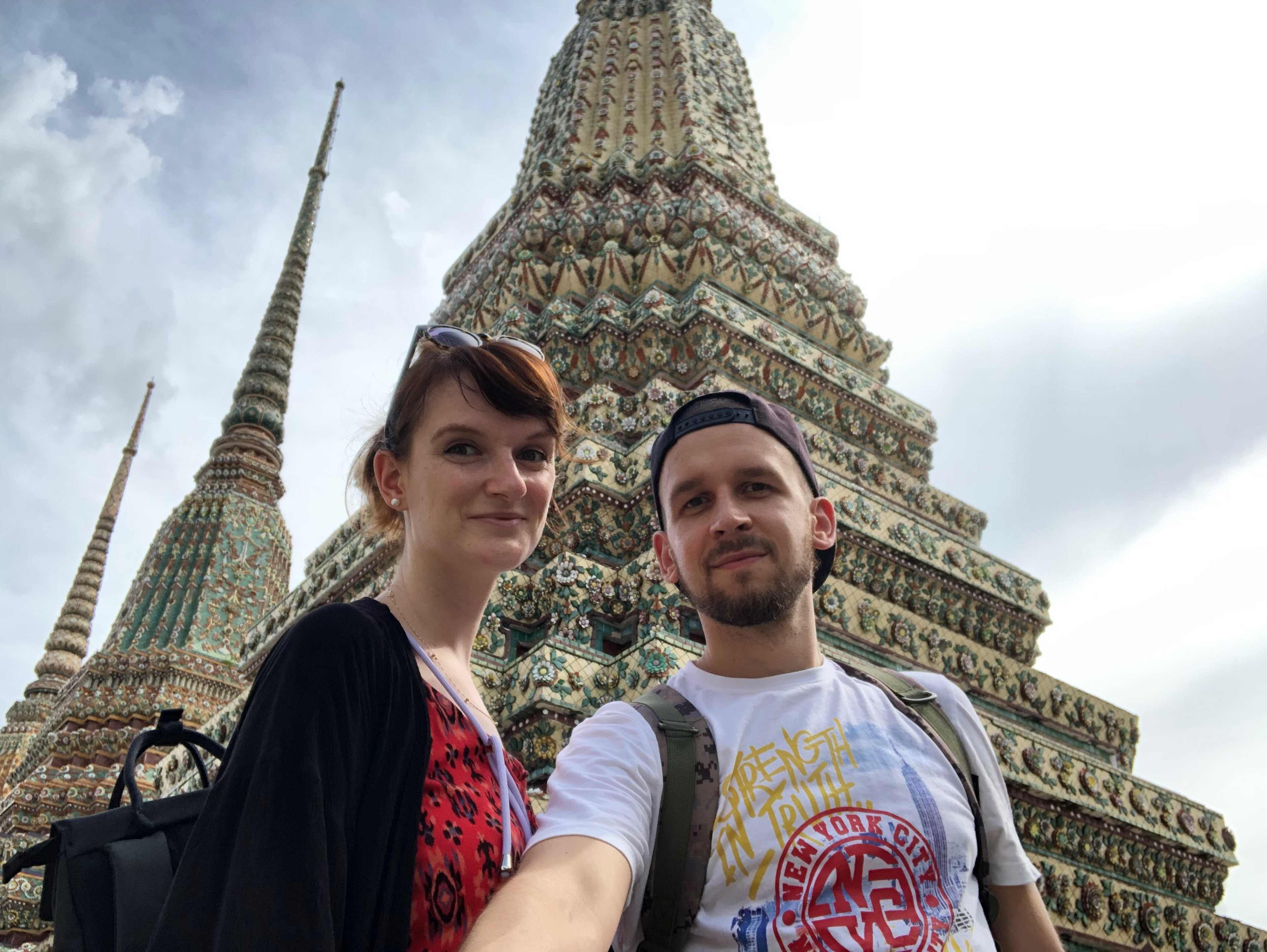Jak się zachować w Tajlandii? Zasady w świątyni i na ulicy