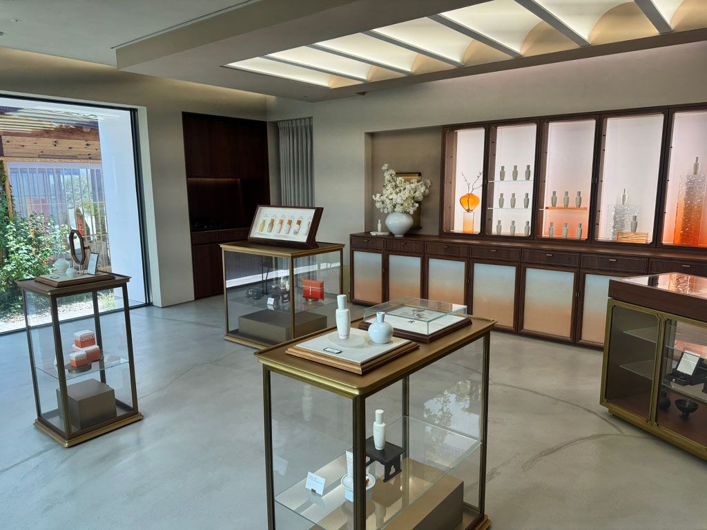 북촌 설화수(Sulwhasoo) '설화수의 집' 플래그십 스토어 운영 현장 사진 4