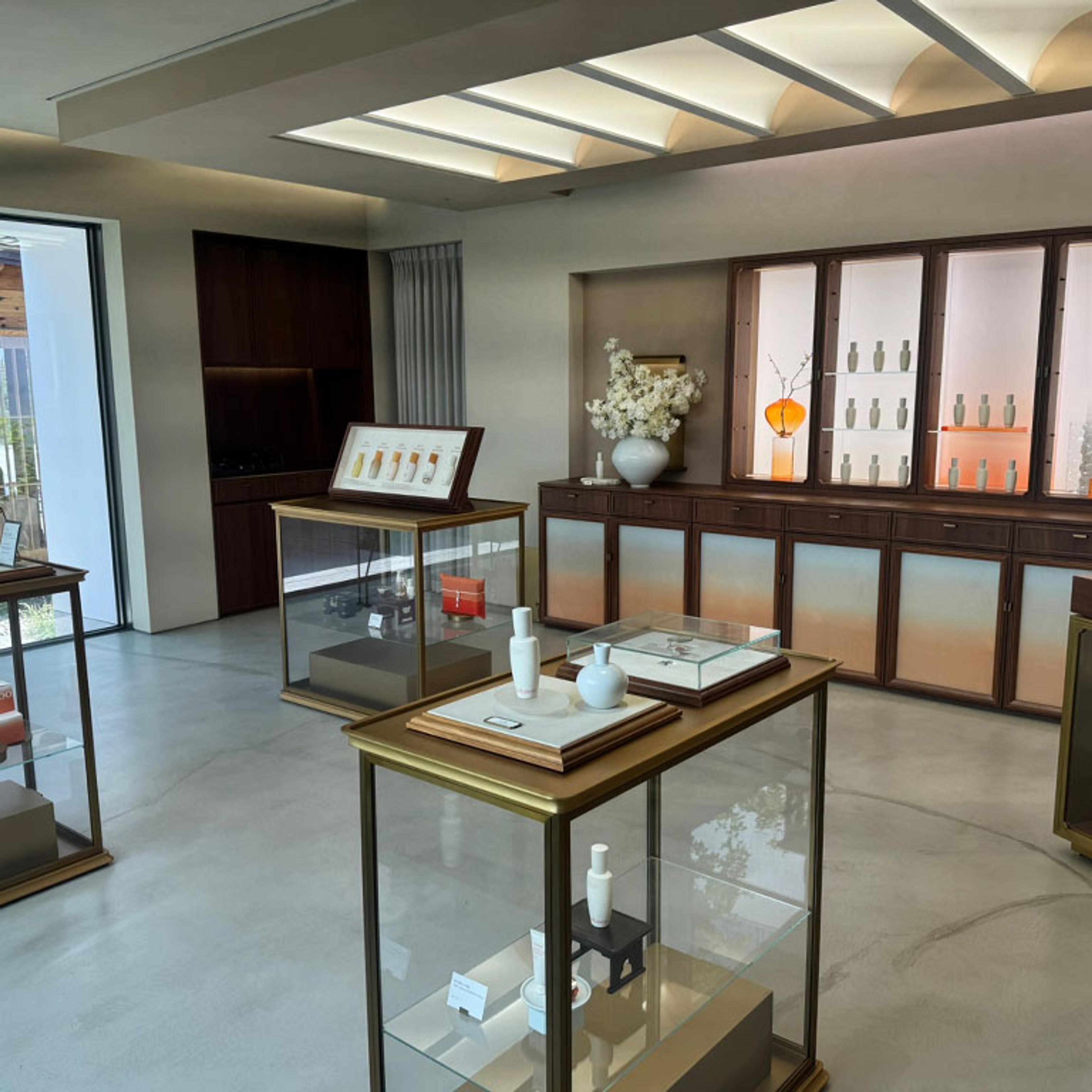북촌 설화수(Sulwhasoo) '설화수의 집' 플래그십 스토어 운영 현장 사진 4
