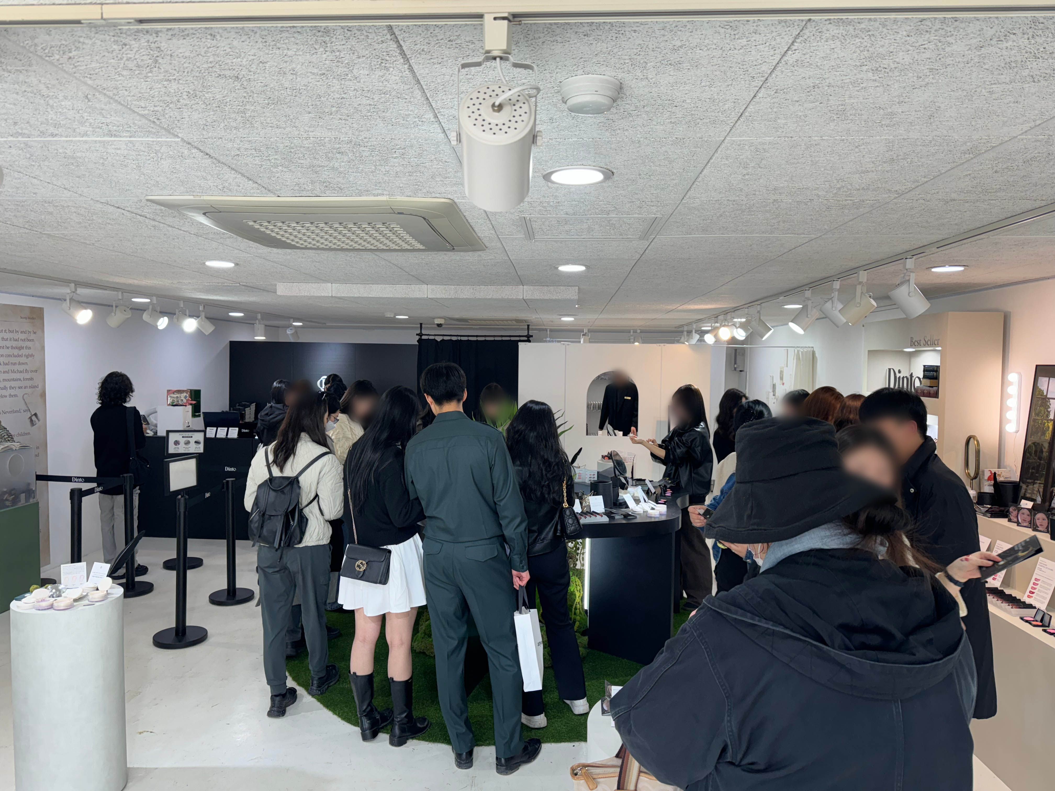 서울숲 딘토(dinto) 팝업스토어 운영 현장 사진 4
