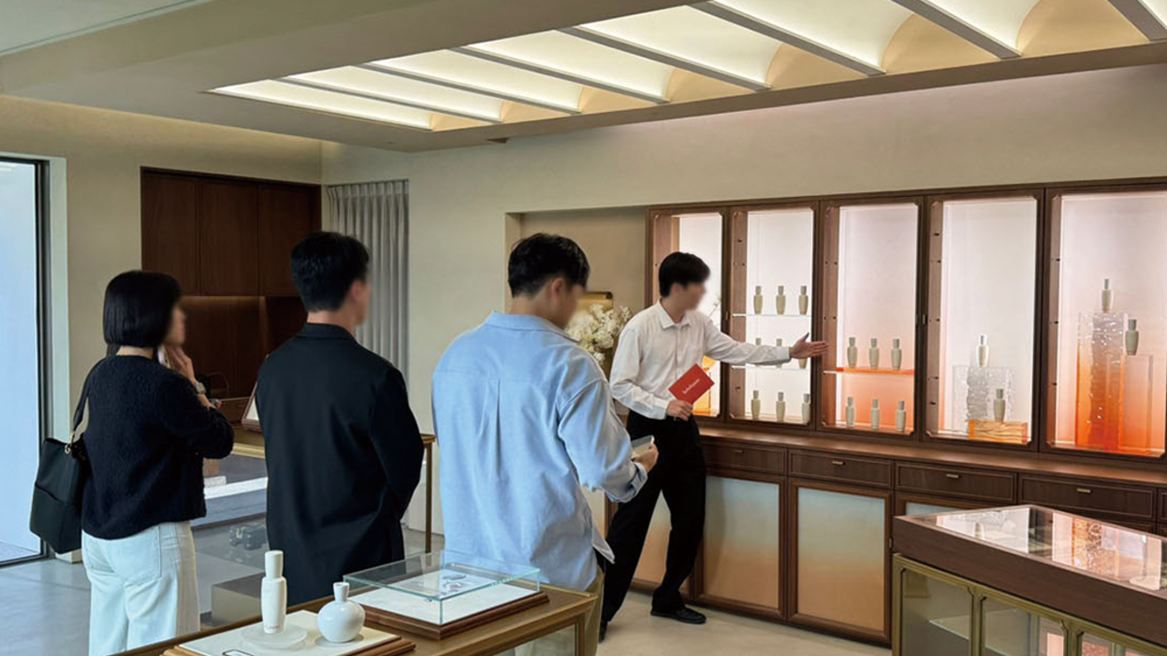 북촌 설화수(Sulwhasoo) '설화수의 집' 플래그십 스토어 운영