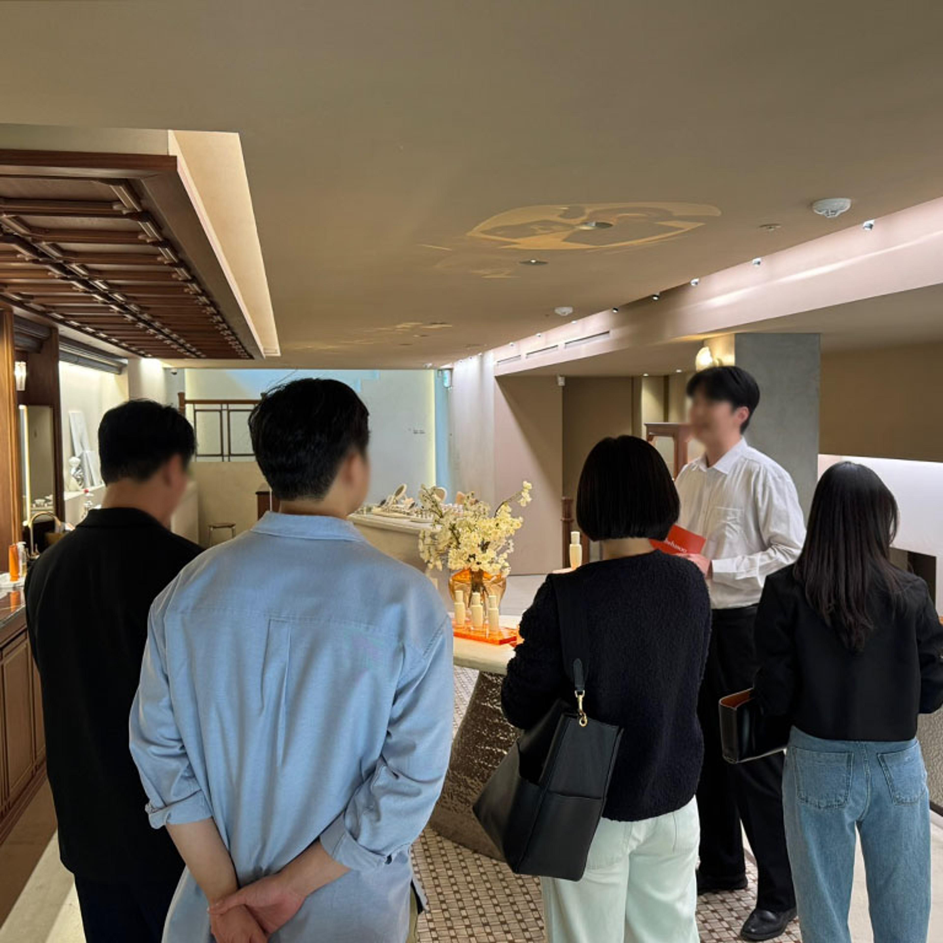 북촌 설화수(Sulwhasoo) '설화수의 집' 플래그십 스토어 운영 현장 사진 1