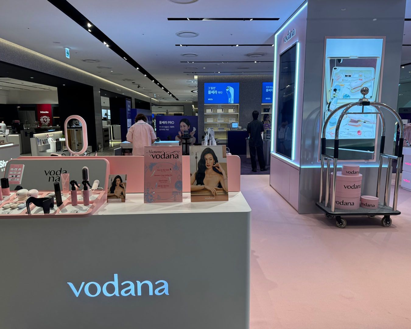더 현대 서울 보다나 (VODANA) 팝업스토어 운영 현장 사진 2