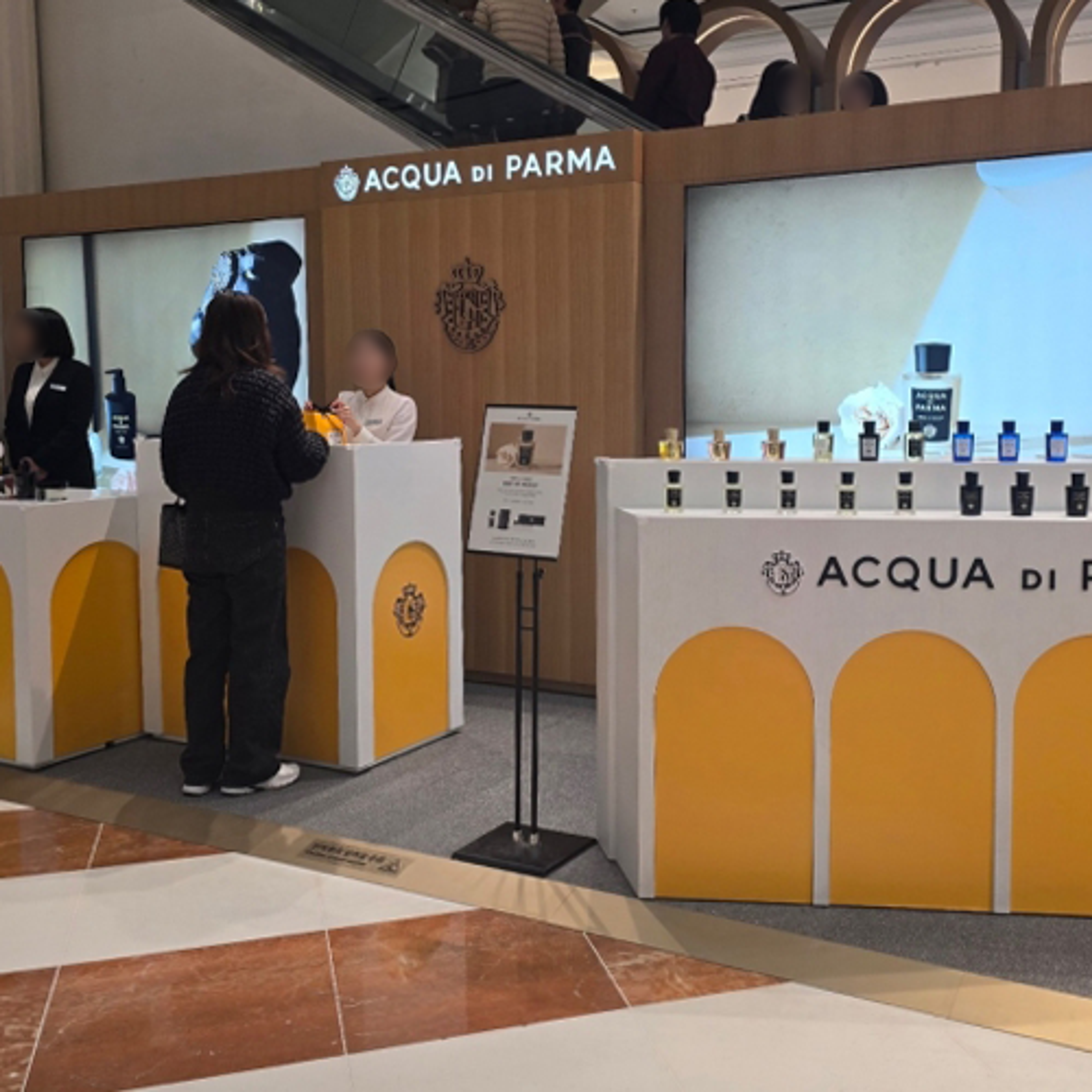 신세계 강남 아쿠아디파르마(ACQUA DI PARMA) 팝업스토어 운영 현장 사진 1