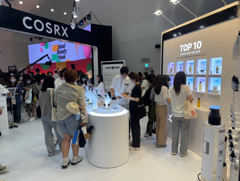 2024 서울뷰티위크 박람회 코스알엑스 부스 운영 현장 사진 2