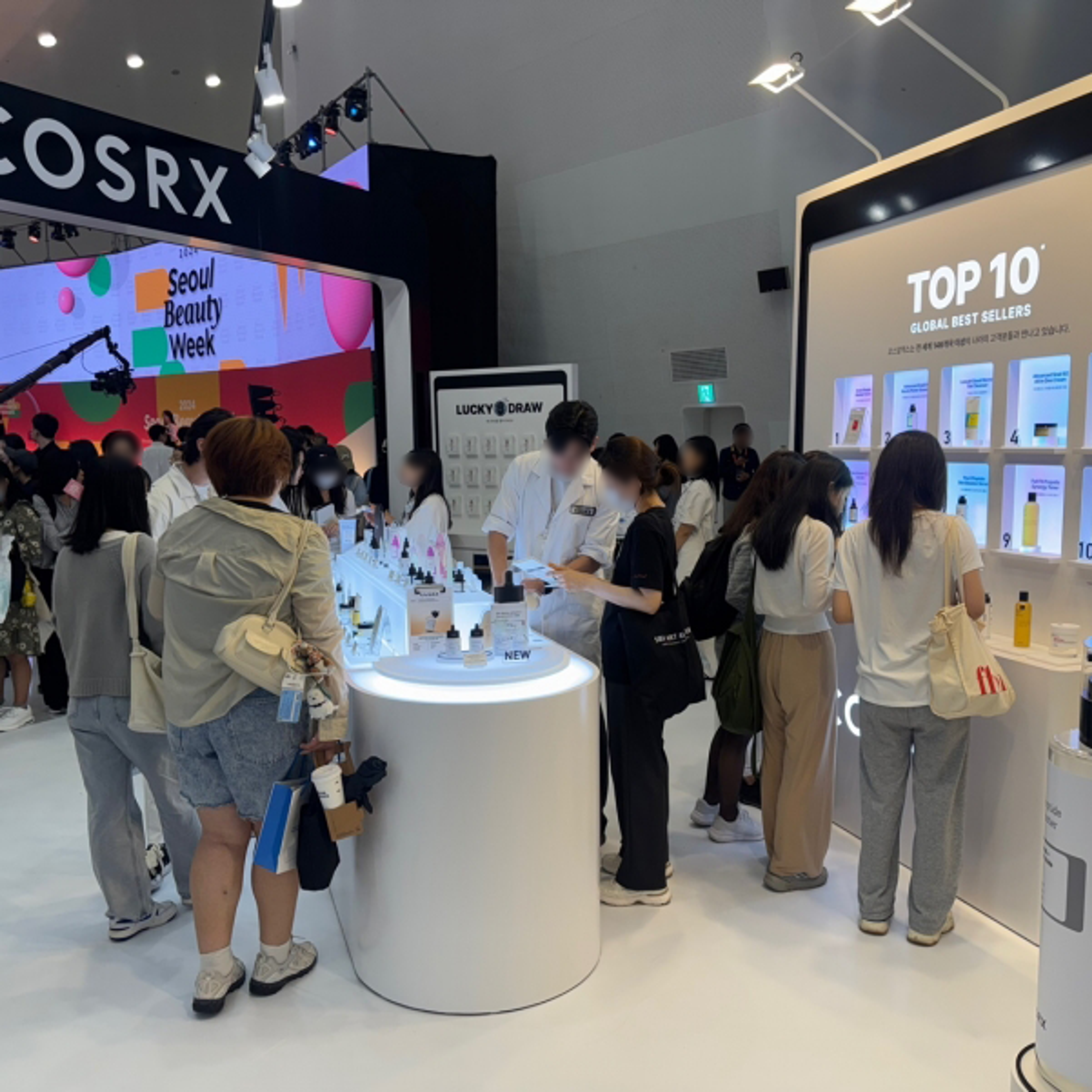 2024 서울뷰티위크 박람회 코스알엑스 부스 운영 현장 사진 2