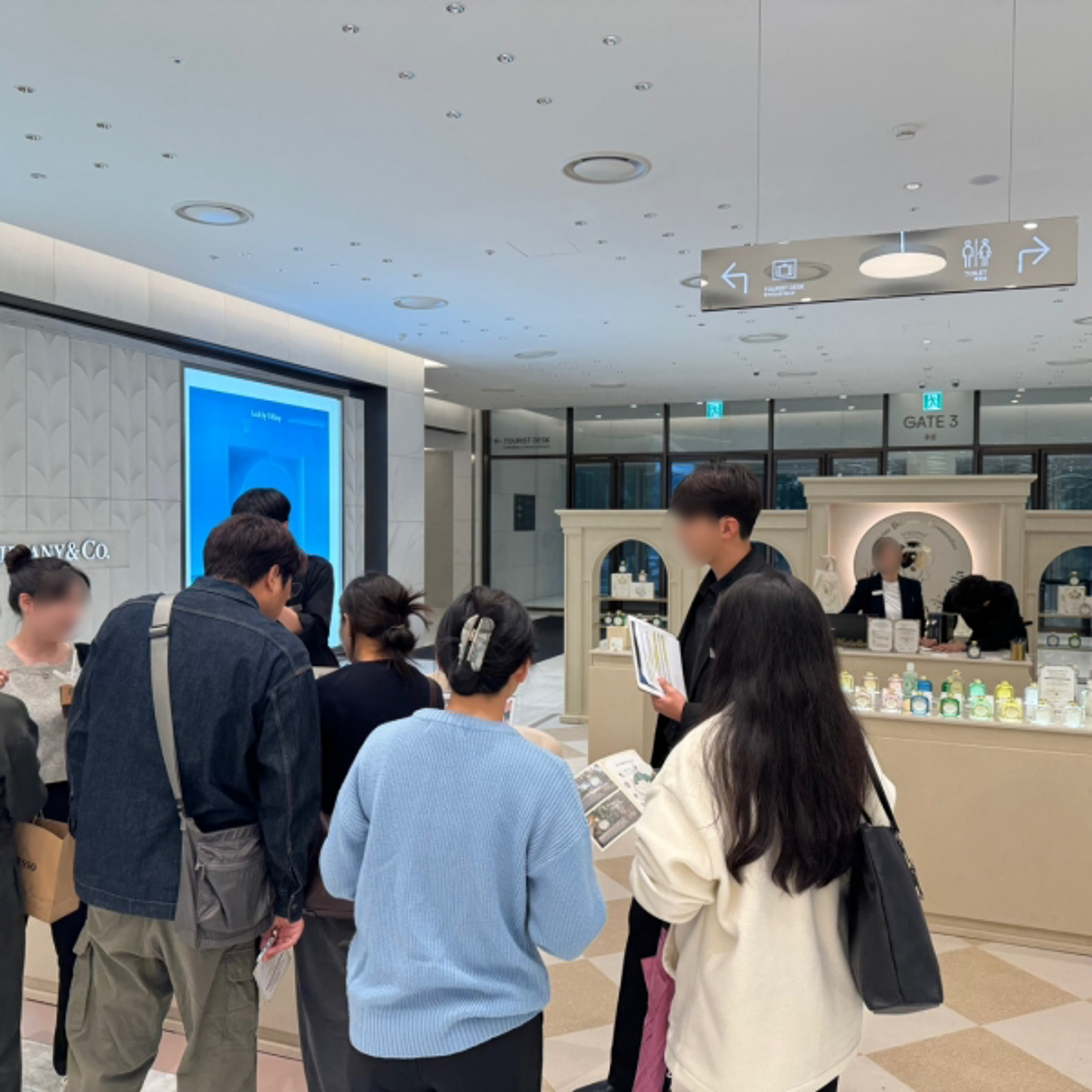 산타마리아노벨라(Santa Maria Novella) 더현대 서울 팝업스토어 운영 현장 사진 2