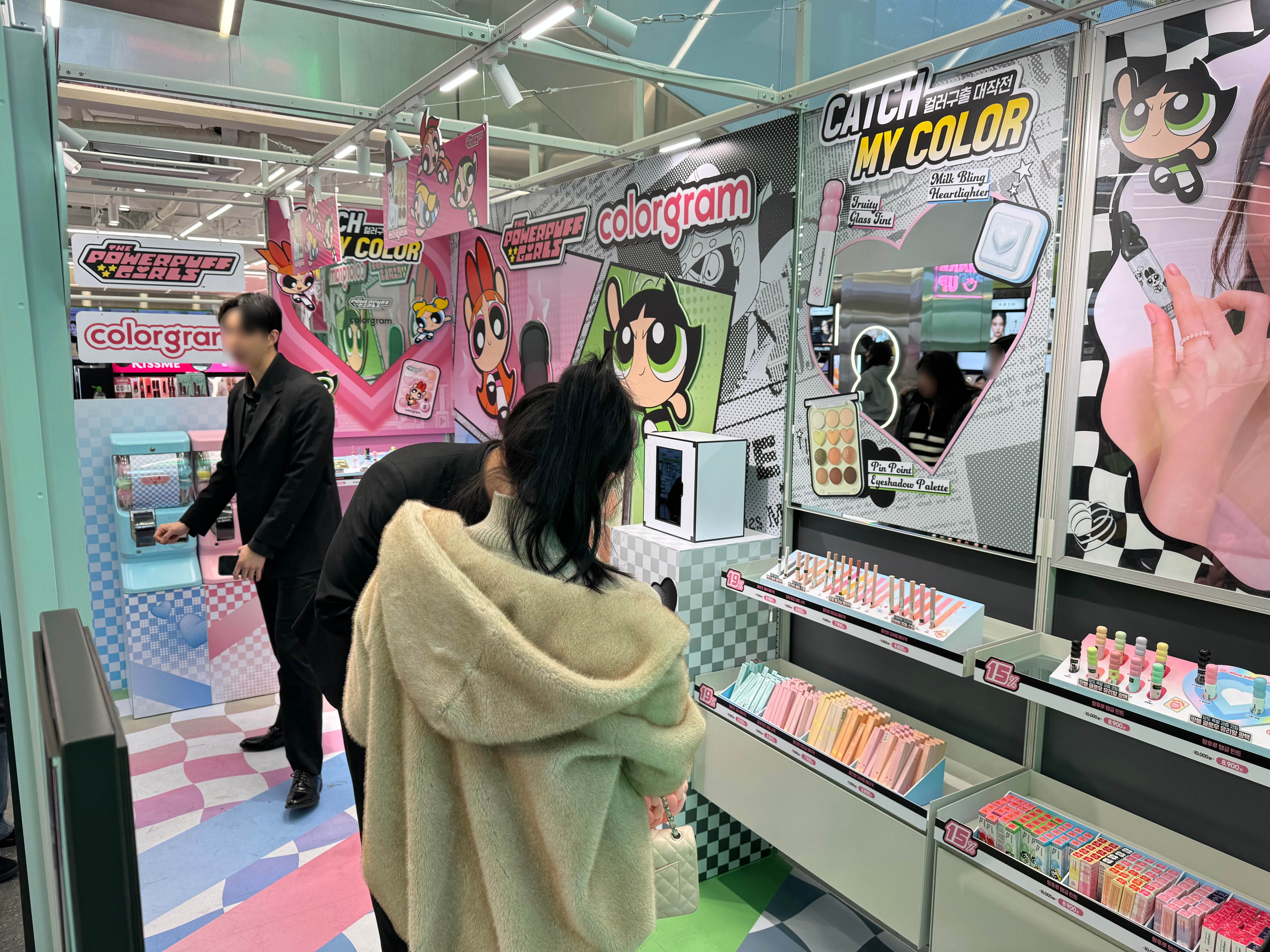 강남 올리브영 컬러그램 (colorgram) ‘컬러구출 대작전’ 팝업스토어 운영 현장 사진 4